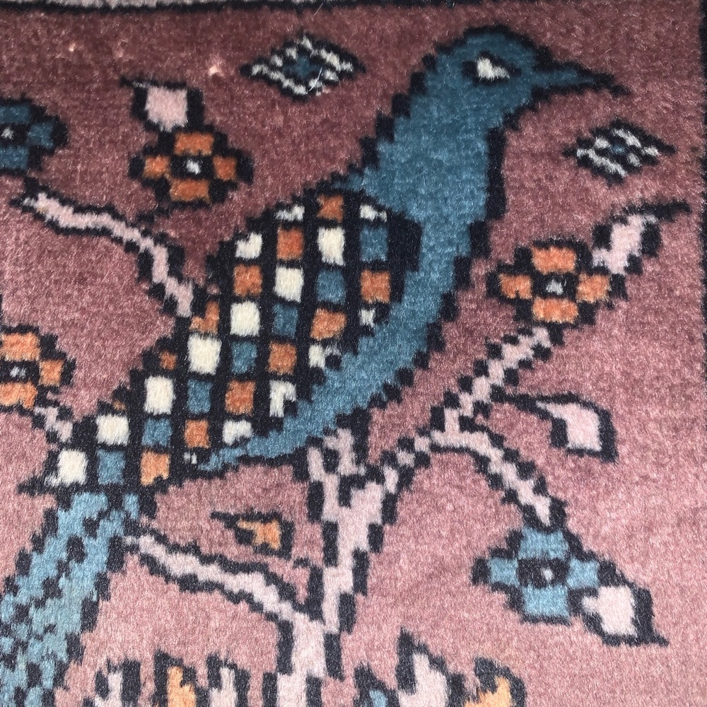 HANDKNOTTED BIRD MINI RUG - Picture 2 of 3